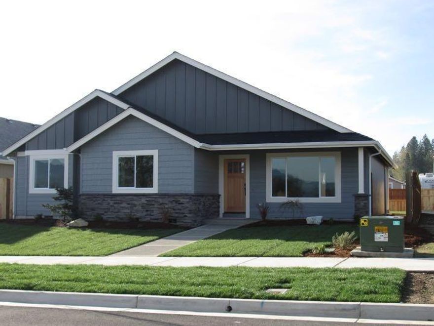 Elegant new custom home in Summerfield Estates. This has it all and best of all, it's on a premium lot in a great neighborhood. Everything you could want is included for the price. Fully fenced and landscaped lot, custom kitchen cabinets with a great upgraded stainless appliance package. Large great room with soaring ceilings. Hardwood floors and so much more. Just completed and first time on market.