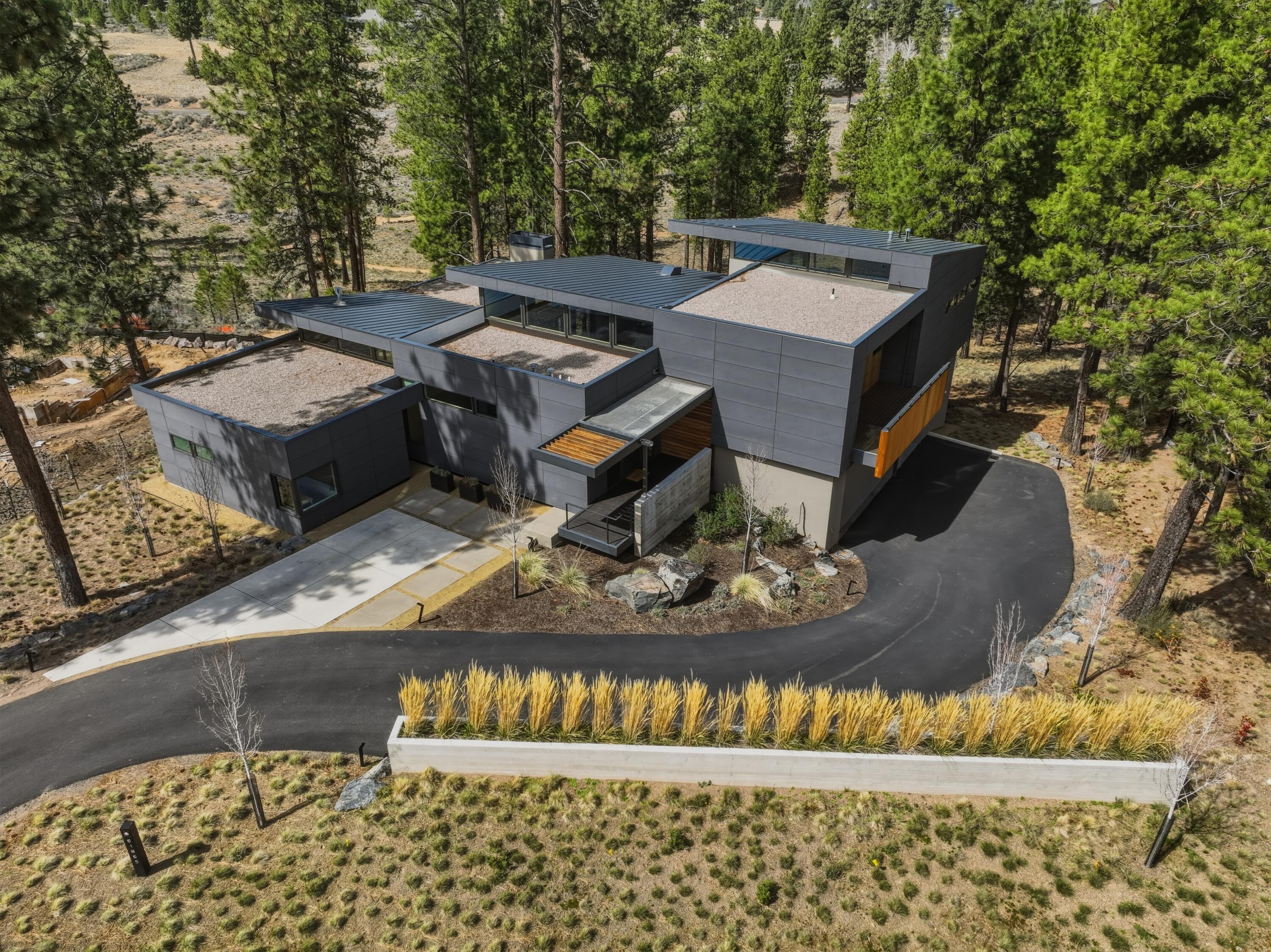 61865 Hosmer Lake Drive