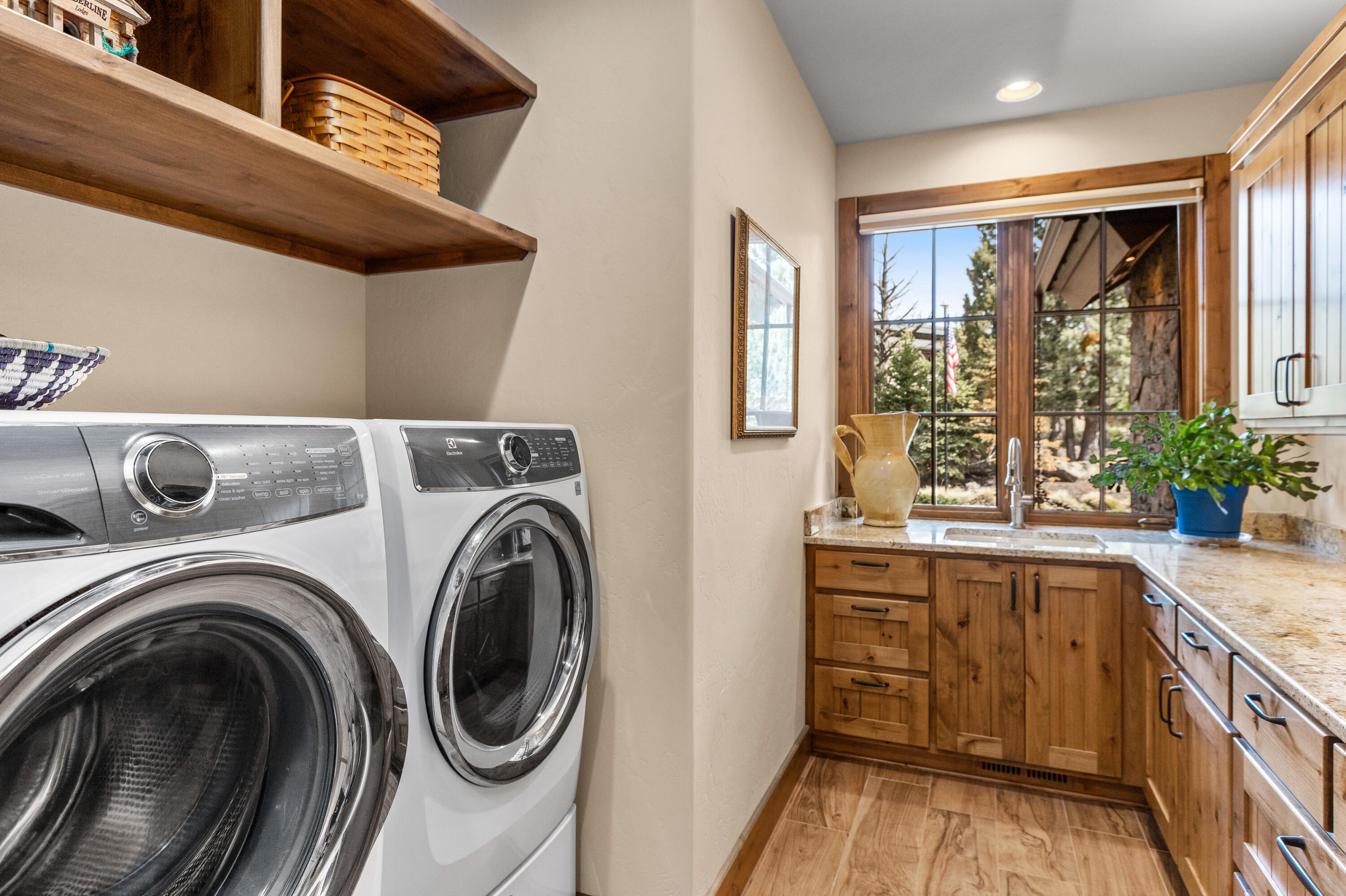 North Rim - Residential