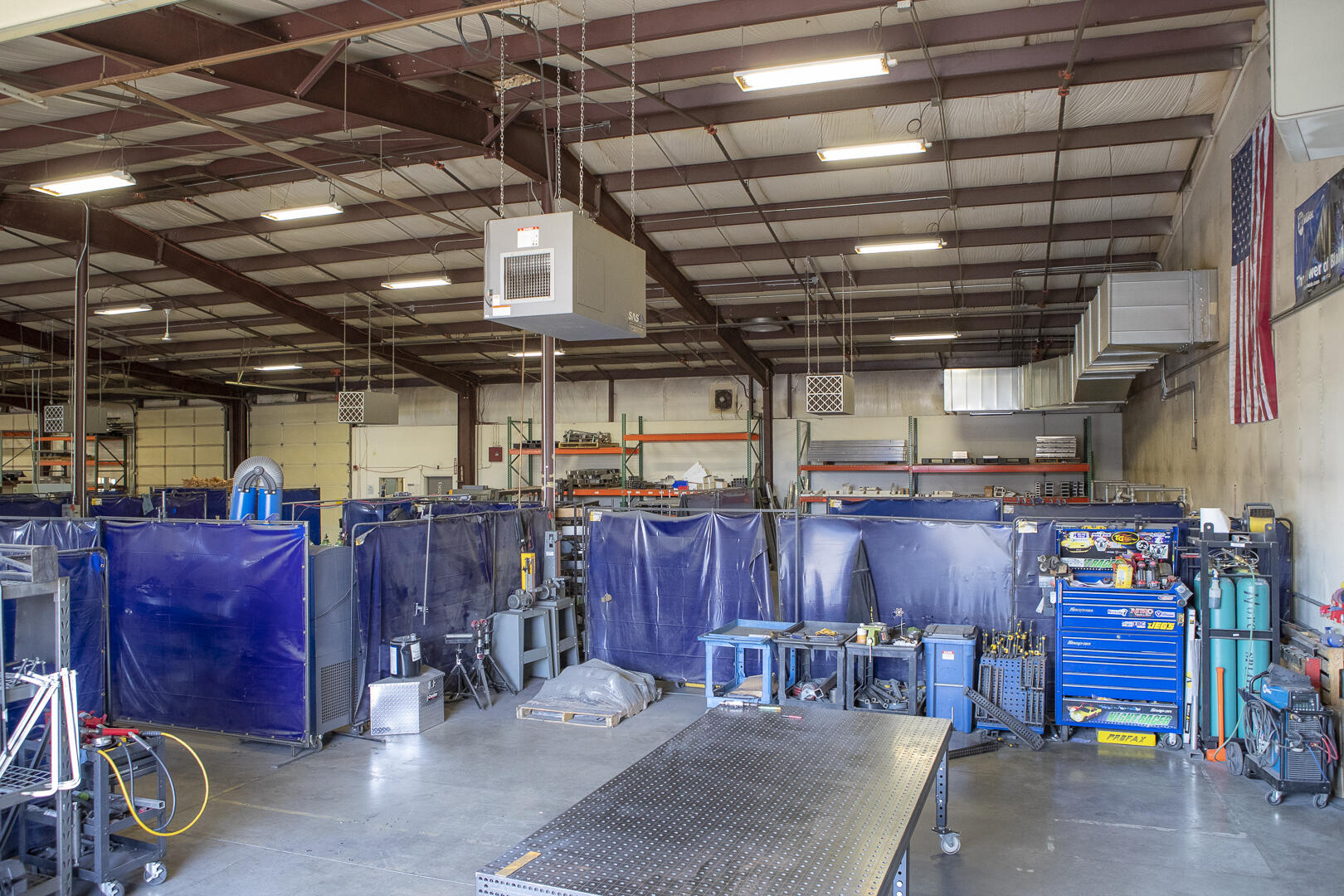 American Loop - Commercial Sale