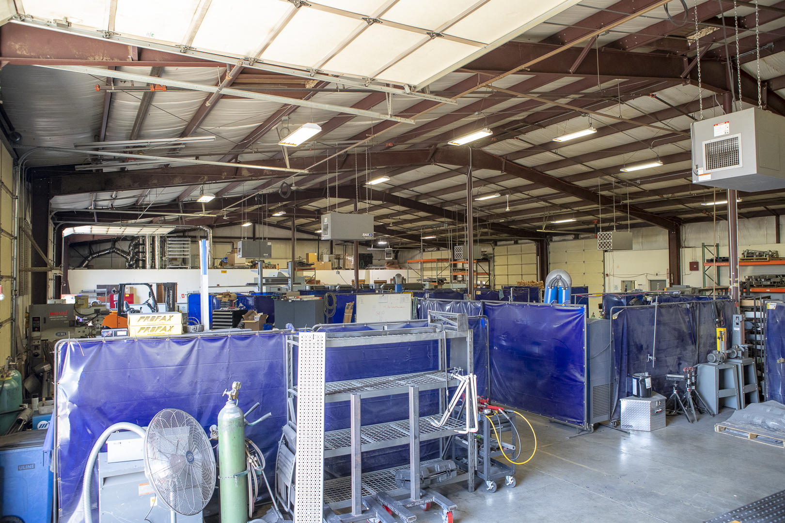 American Loop - Commercial Sale