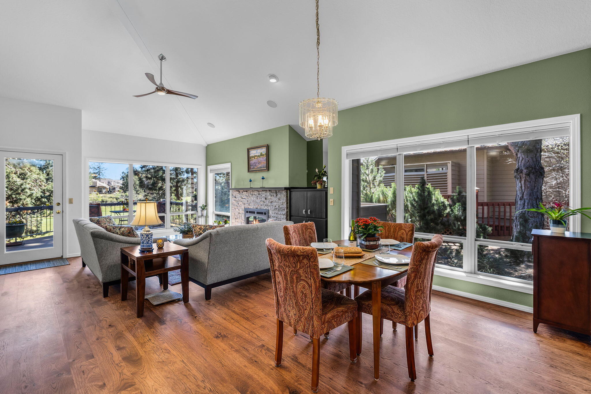 3054 NW Clubhouse Drive