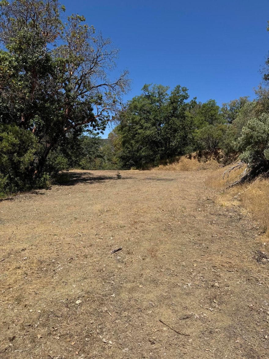 Highly sought after historic location on Old Stage Road! Almost 3 acres in area of nice homes & views. Road, pad and well are in. Gated entry and RR5 zoning allows easy homesite development. Well installed in 2023.