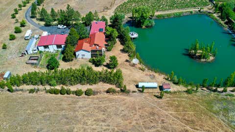 Tiny photo for 3311 Tresham Lane, Central Point, OR 97502 (MLS # 220227420)