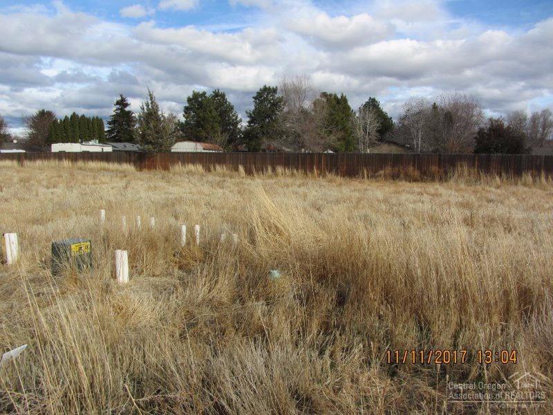 McKay Meadows - Land