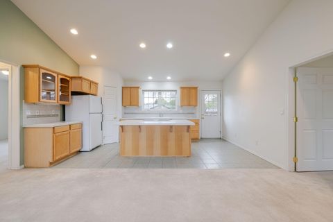 Tiny photo for 2807 SW 23rd Street, Redmond, OR 97756 (MLS # 220219768)