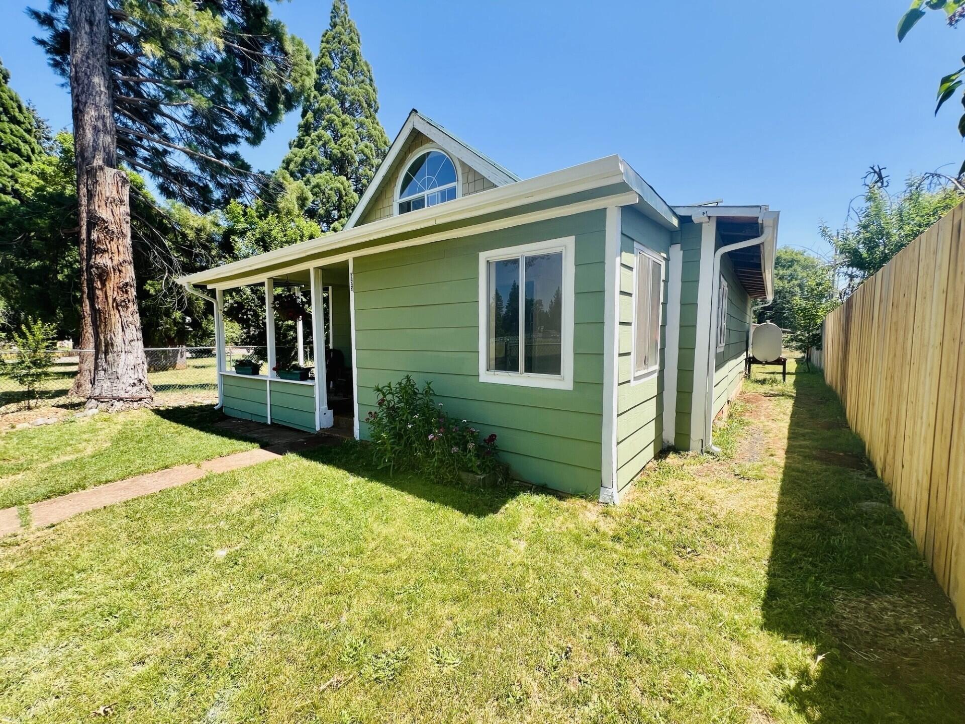 655 Cedar Avenue