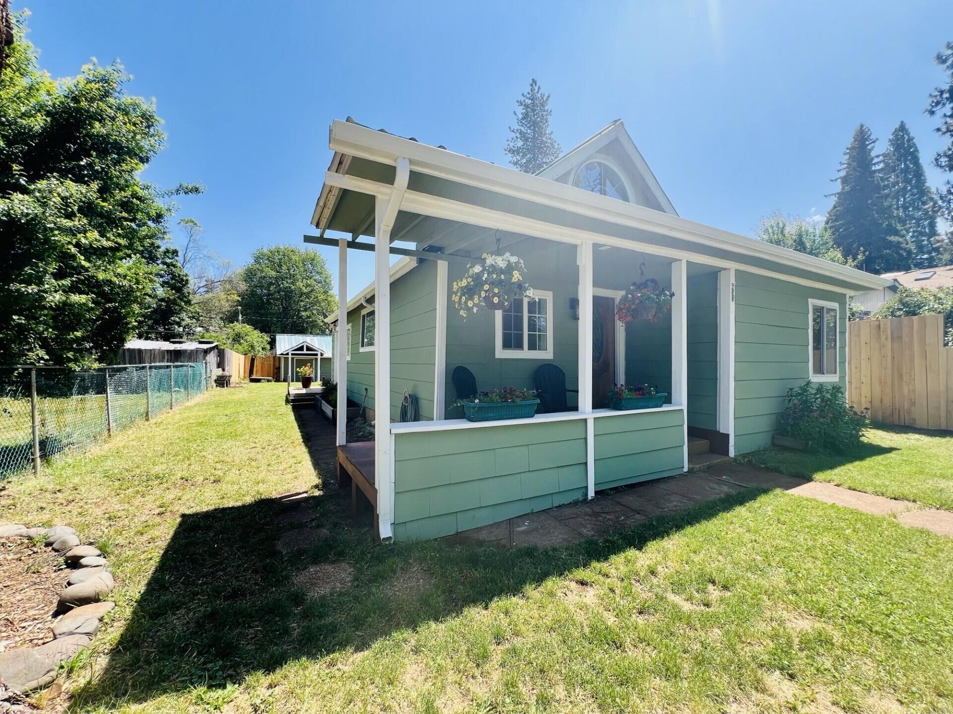 655 Cedar Avenue