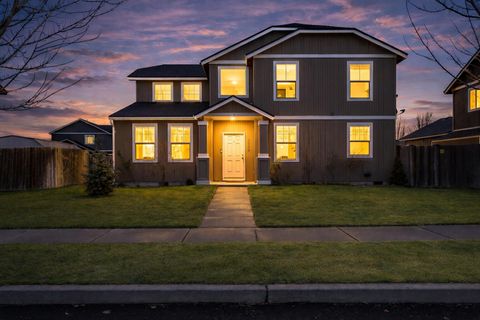 1350 NE 3rd Street Redmond OR 97756