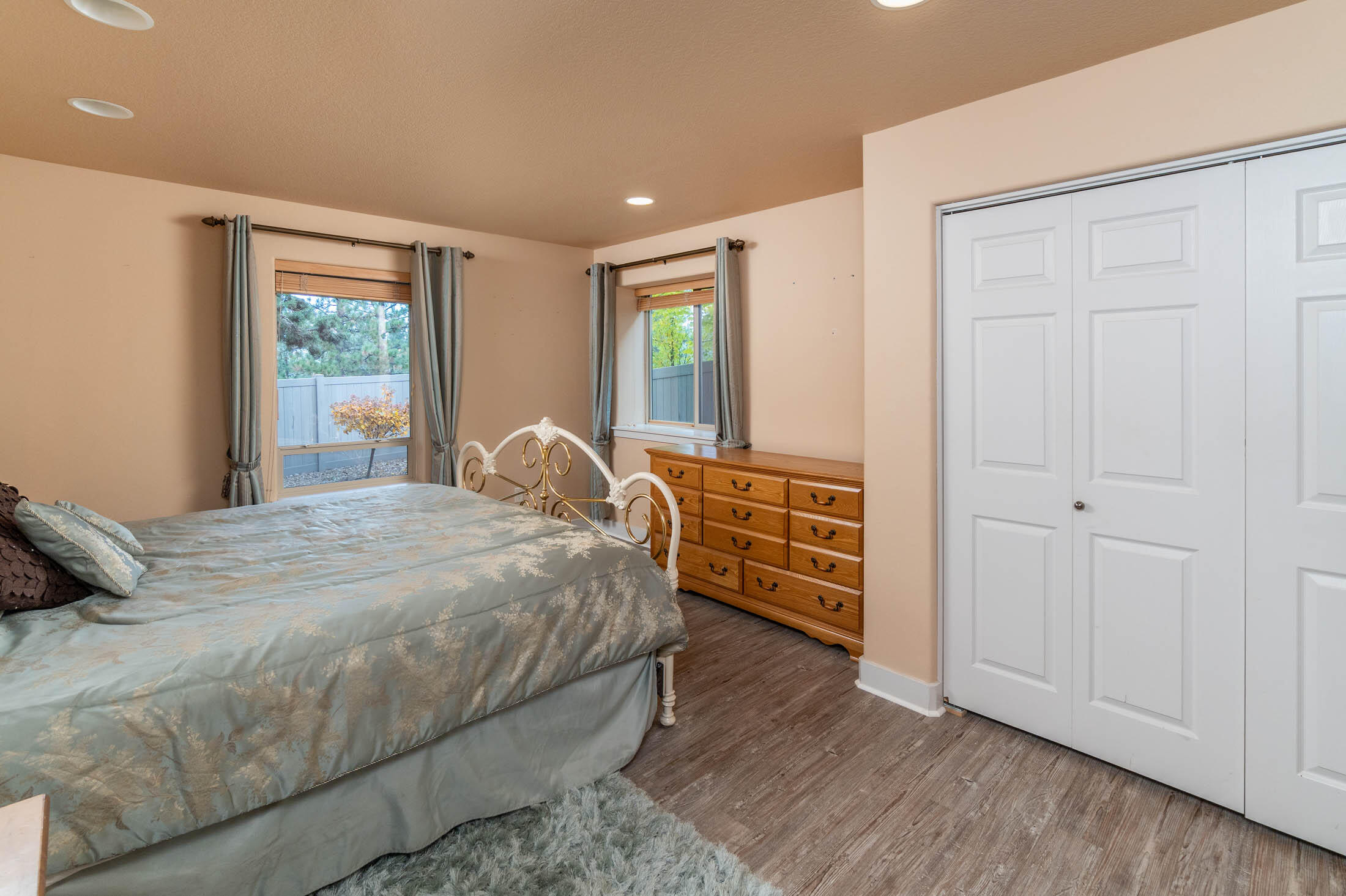 Skyliner Summit - Residential