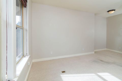 Tiny photo for 2409 NW Quinn Creek Loop, Bend, OR 97703 (MLS # 220211487)