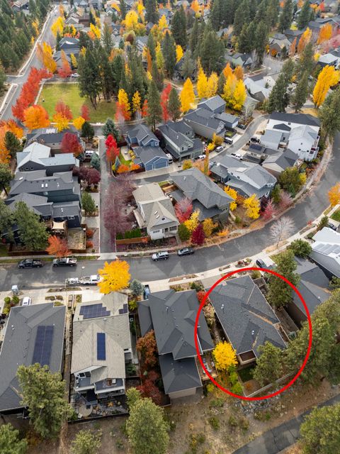 Tiny photo for 2409 NW Quinn Creek Loop, Bend, OR 97703 (MLS # 220211487)