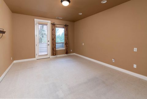 Tiny photo for 2409 NW Quinn Creek Loop, Bend, OR 97703 (MLS # 220211487)