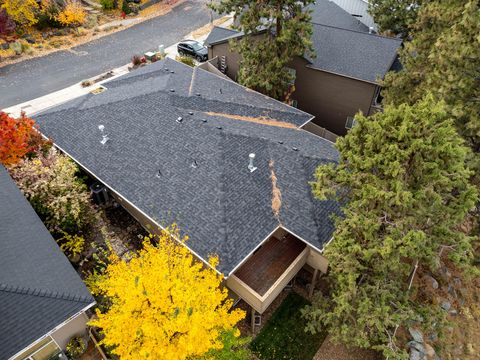 Tiny photo for 2409 NW Quinn Creek Loop, Bend, OR 97703 (MLS # 220211487)