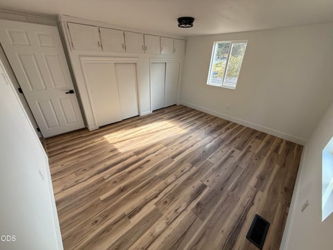 Tiny photo for 31474 Highway 70, Bonanza, OR 97623 (MLS # 220227310)