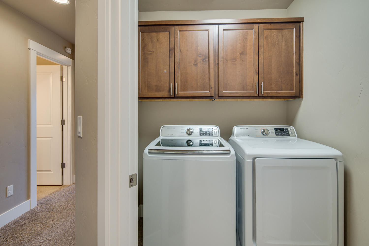 Oakview - Residential