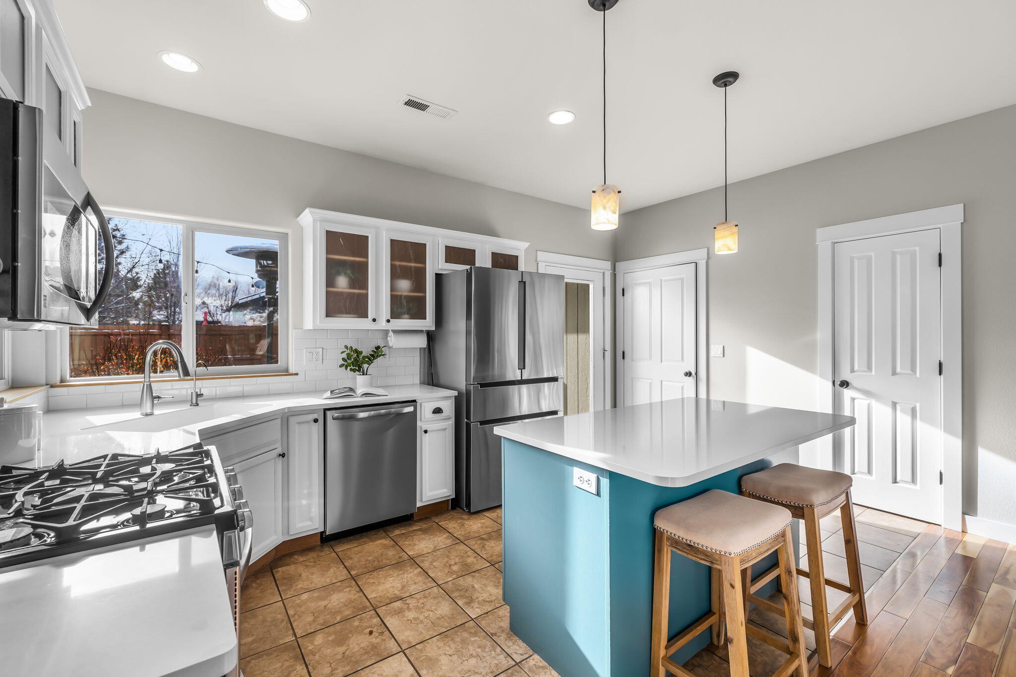 Larkspur - Residential