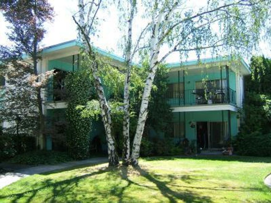 Popular Eastside apartment complex near downtown and Greenway. Many long term tenants. Estate has contracted for formal appraisal. Deceased owner lived on site until recent years. Personal Representative is acting in a fiduciary capacity and has no direct knowledge concerning the condition of the property.