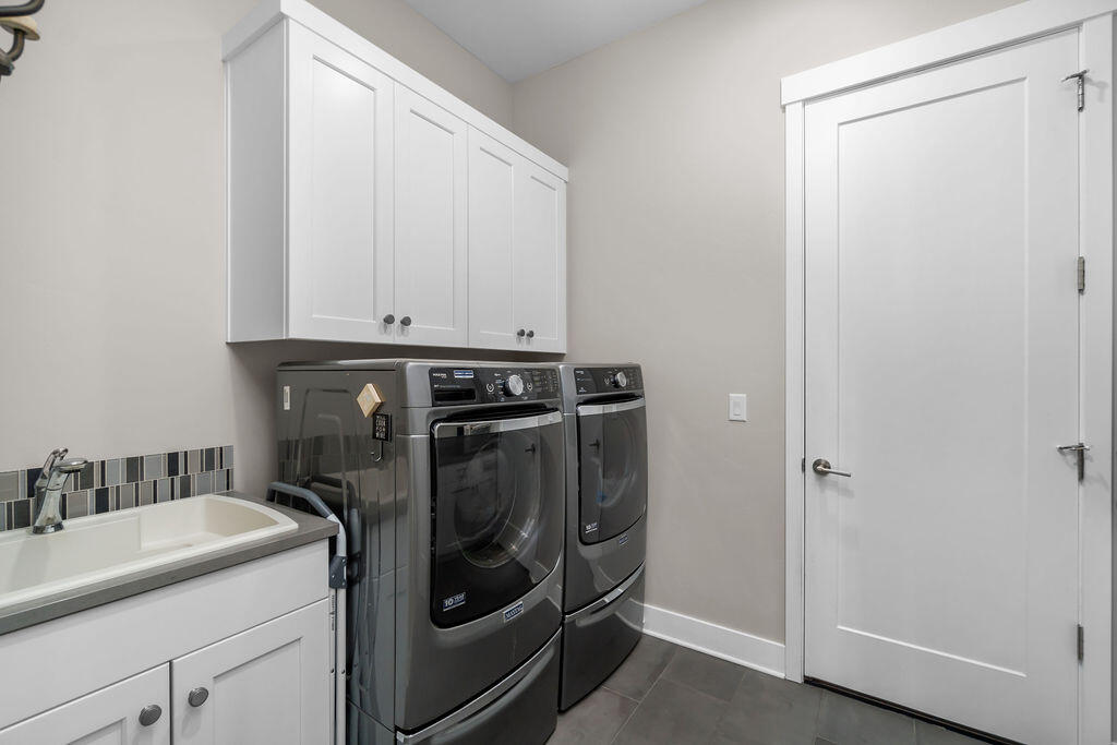 River Vale - Residential