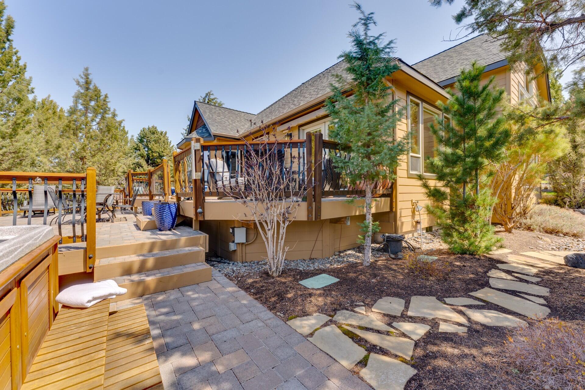 Eagle Crest - Residential