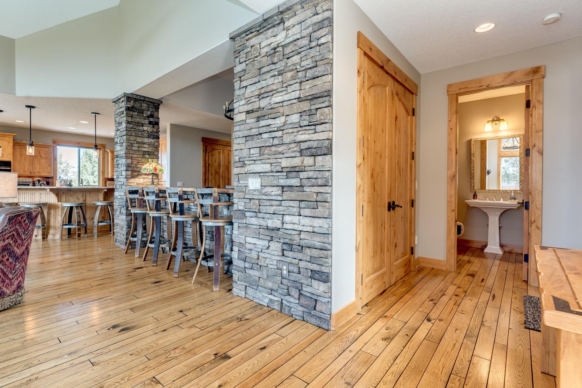 Eagle Crest - Residential