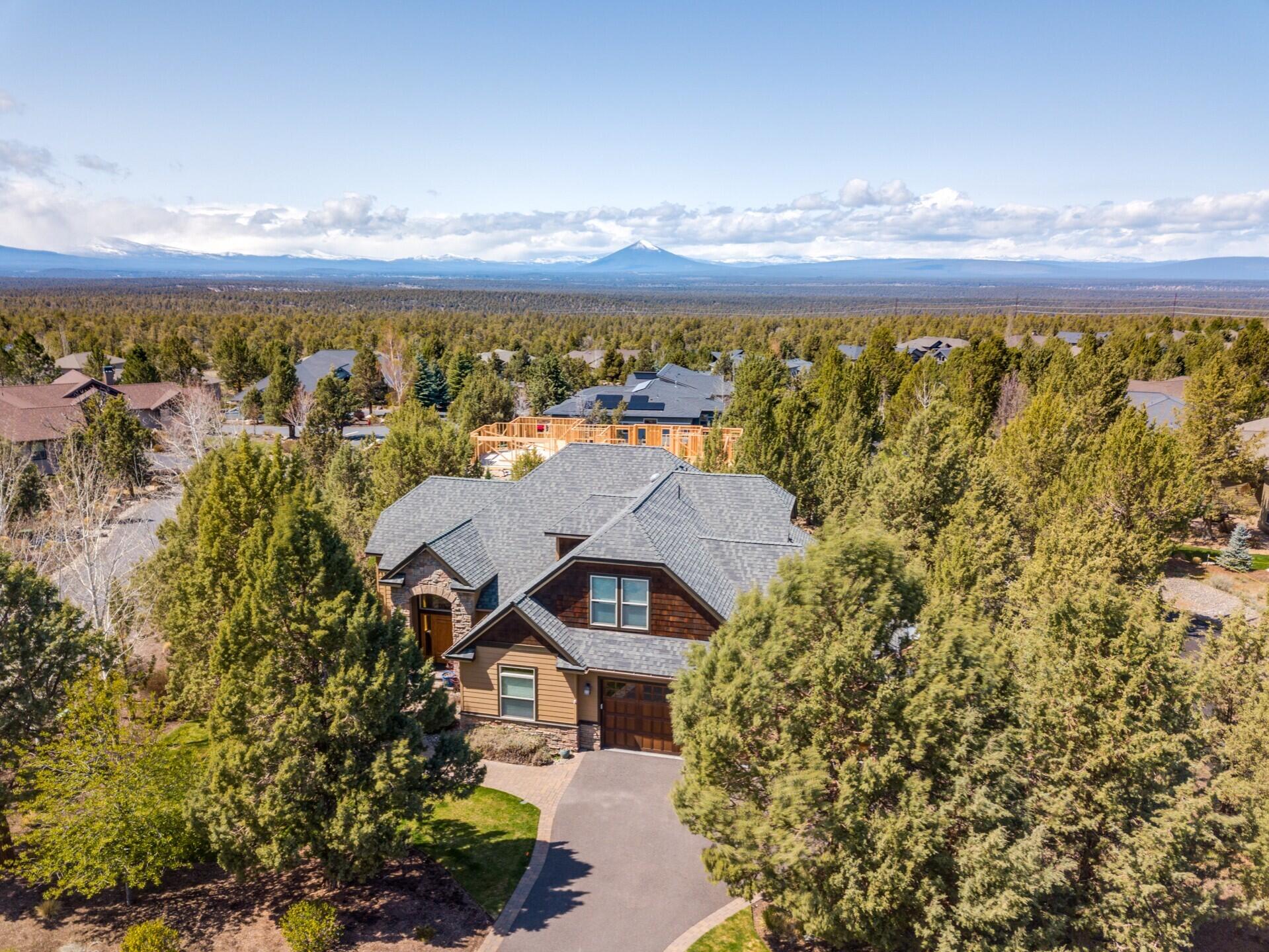 Eagle Crest - Residential