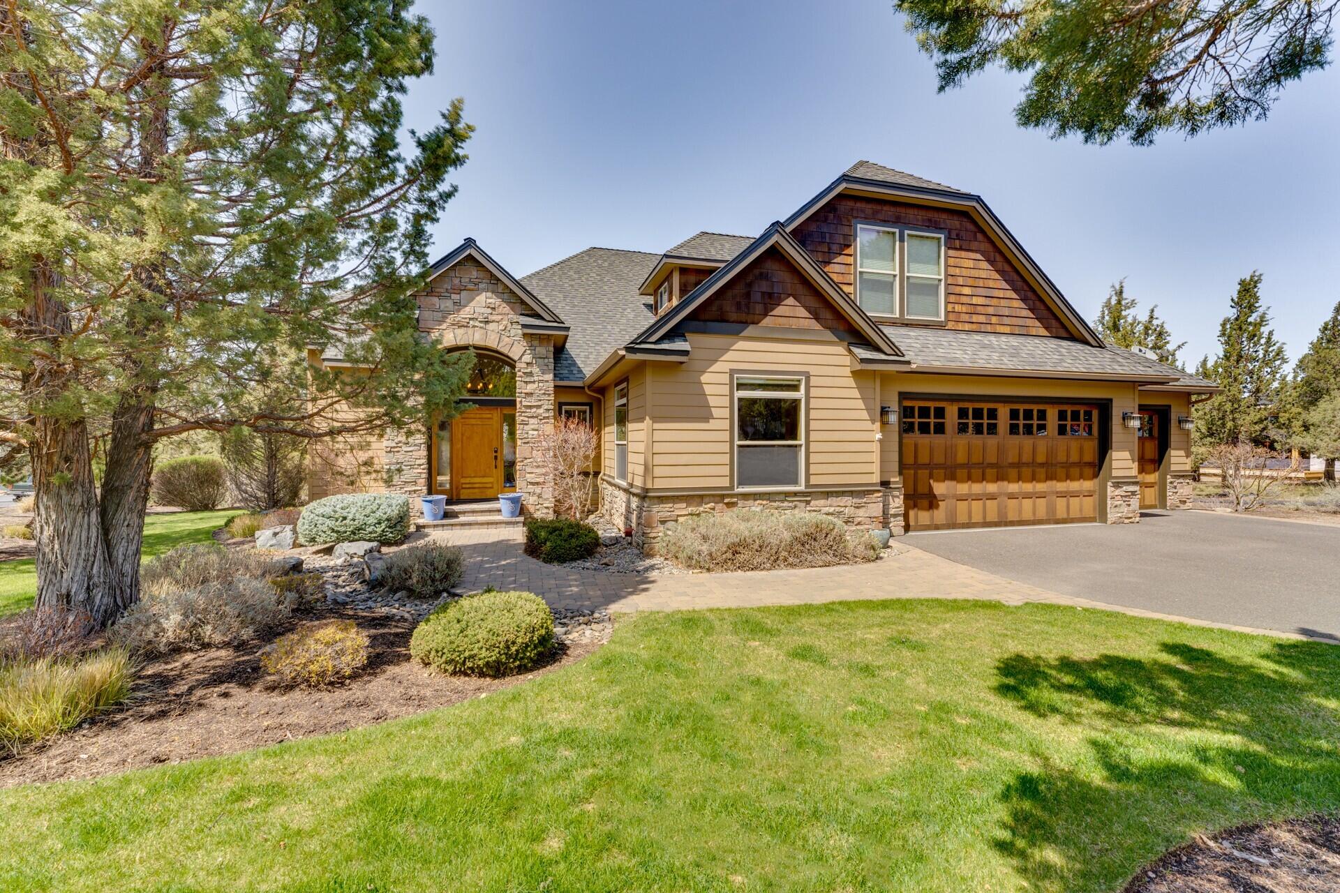 Eagle Crest - Residential