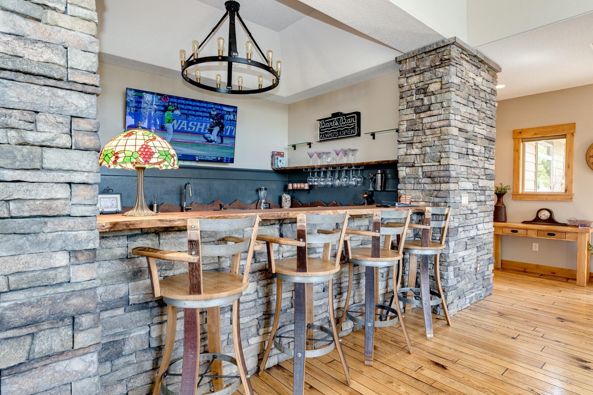 Eagle Crest - Residential