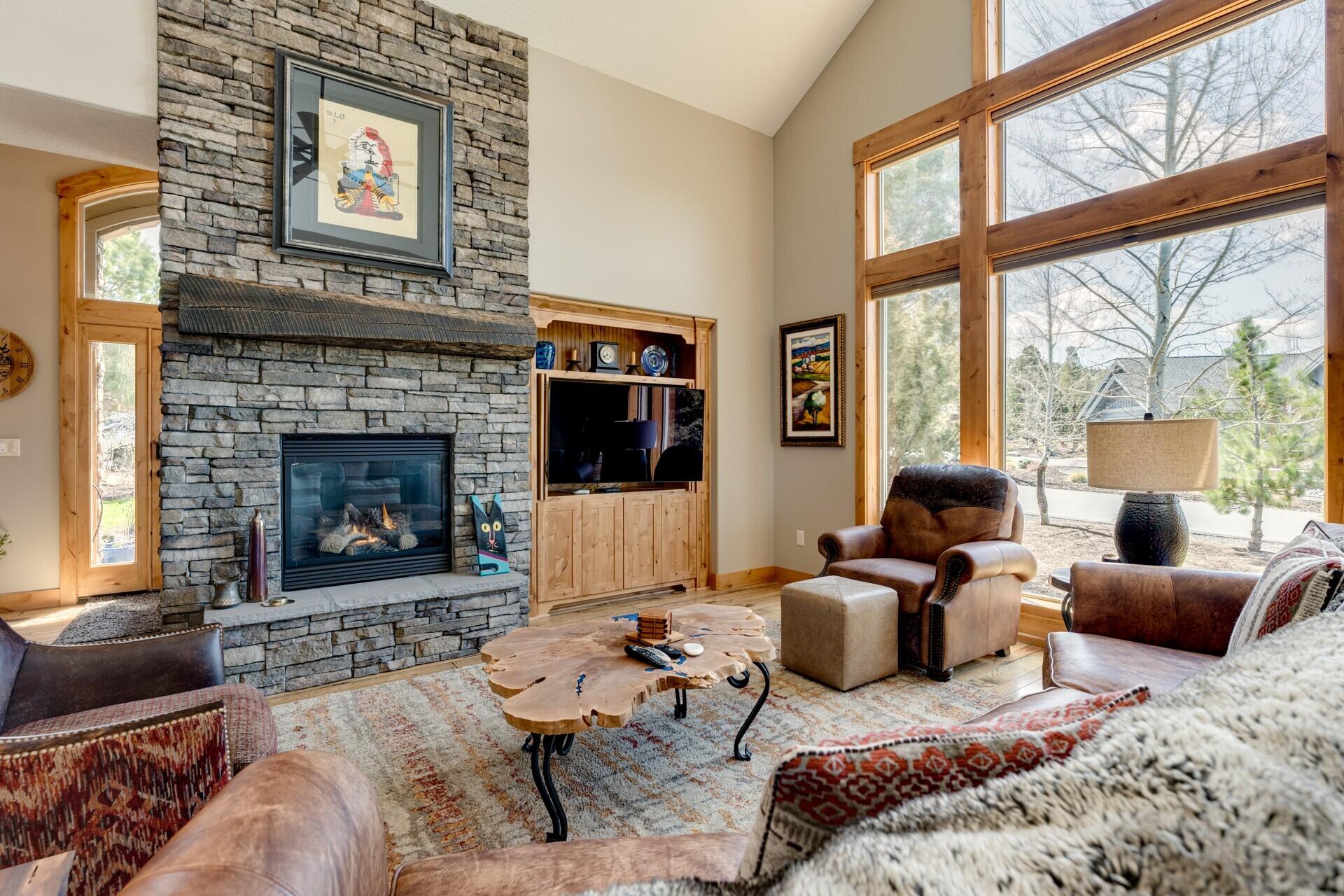 Eagle Crest - Residential