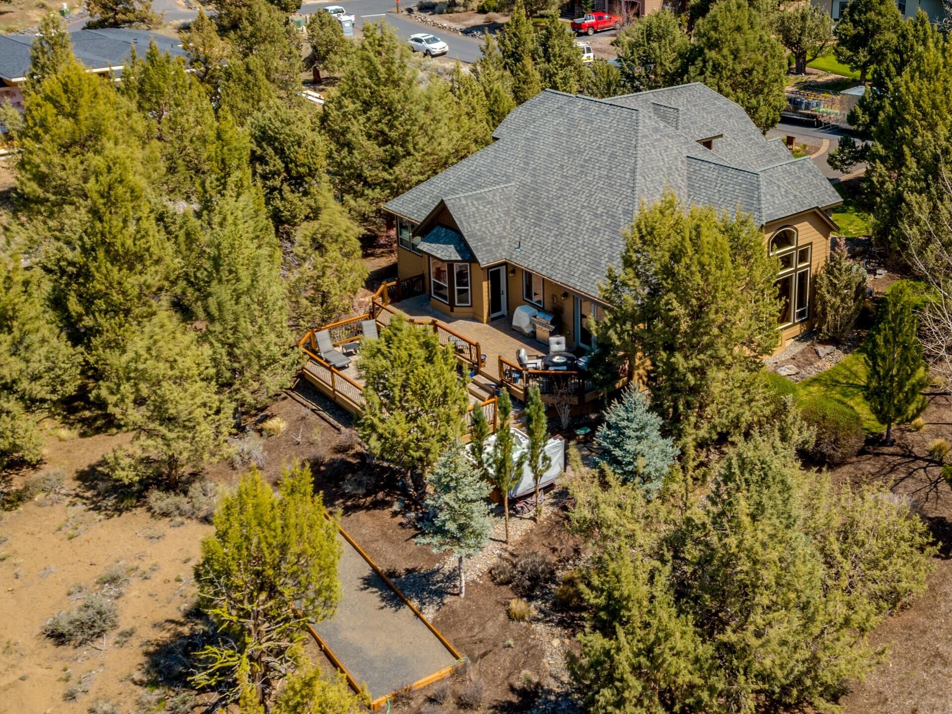 Eagle Crest - Residential