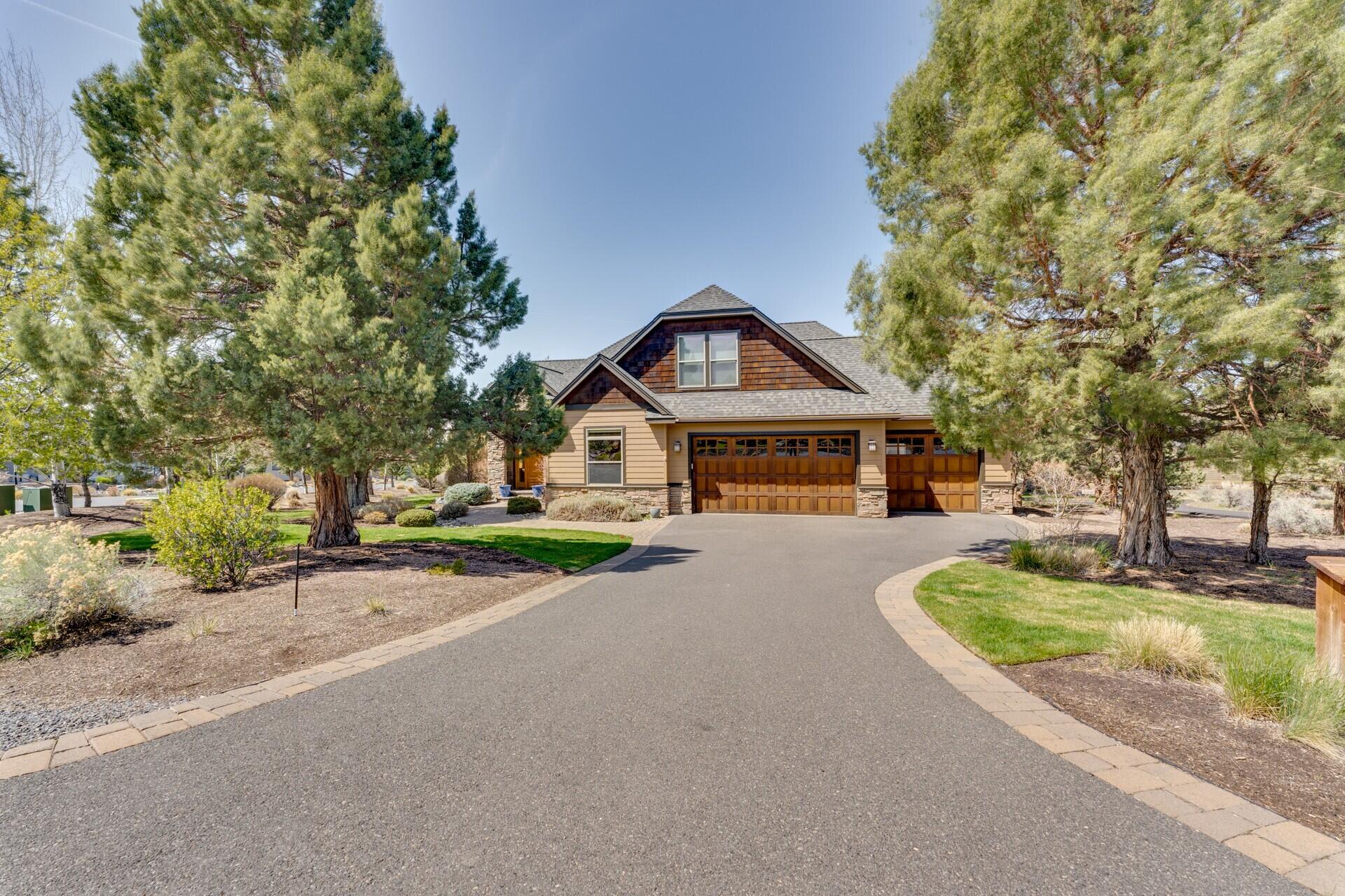 Eagle Crest - Residential