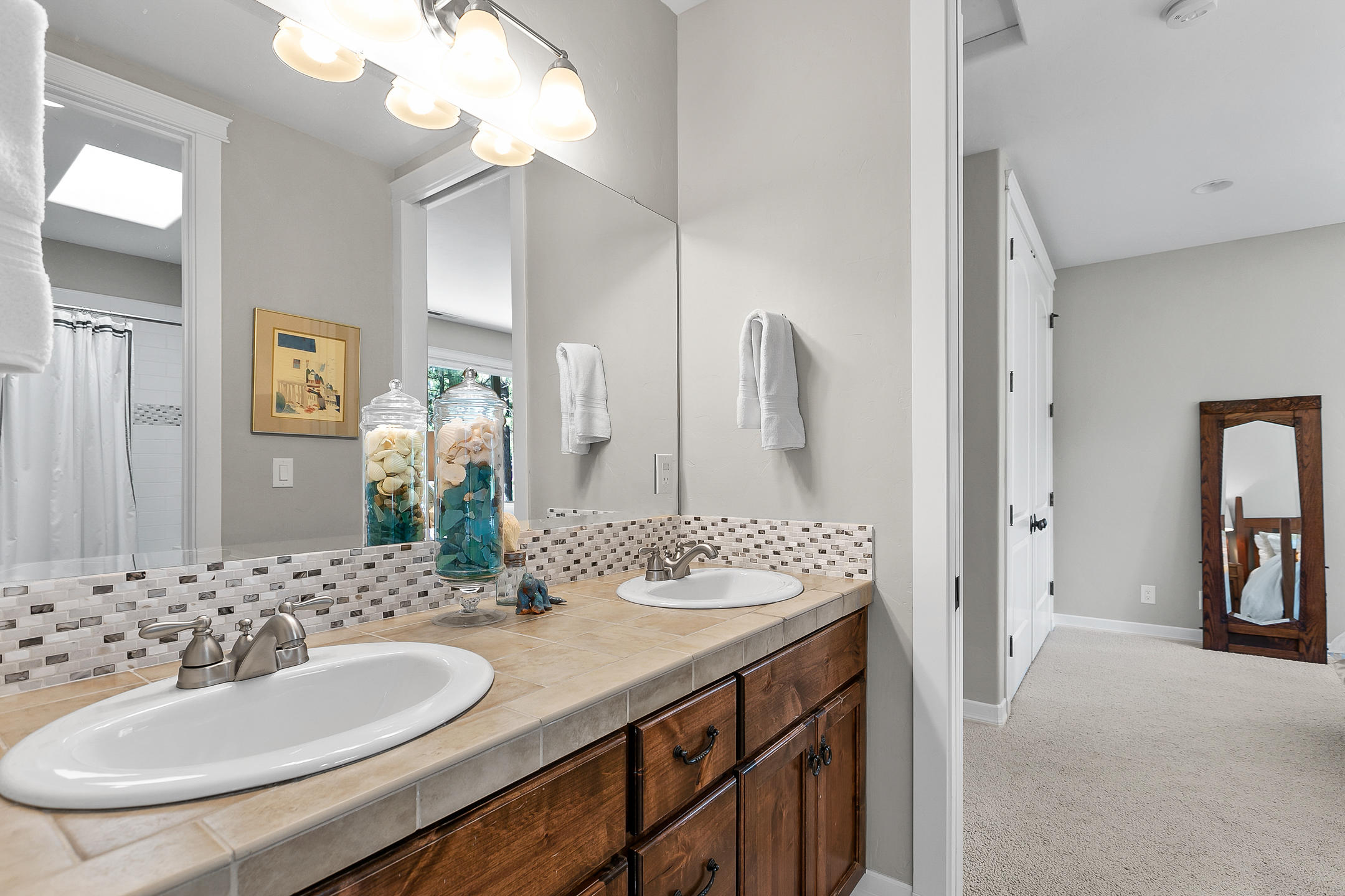 Broken Top - Residential