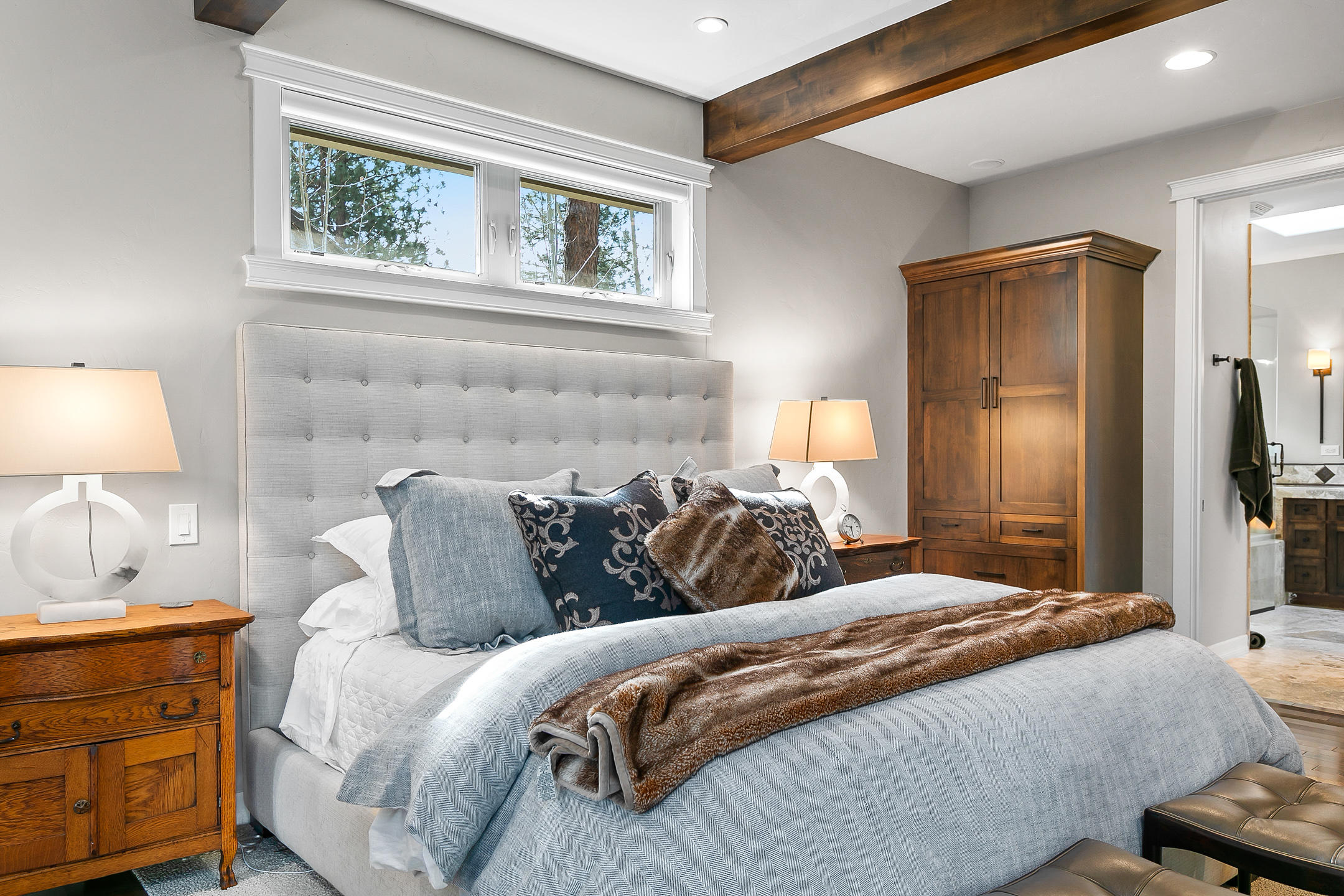 Broken Top - Residential