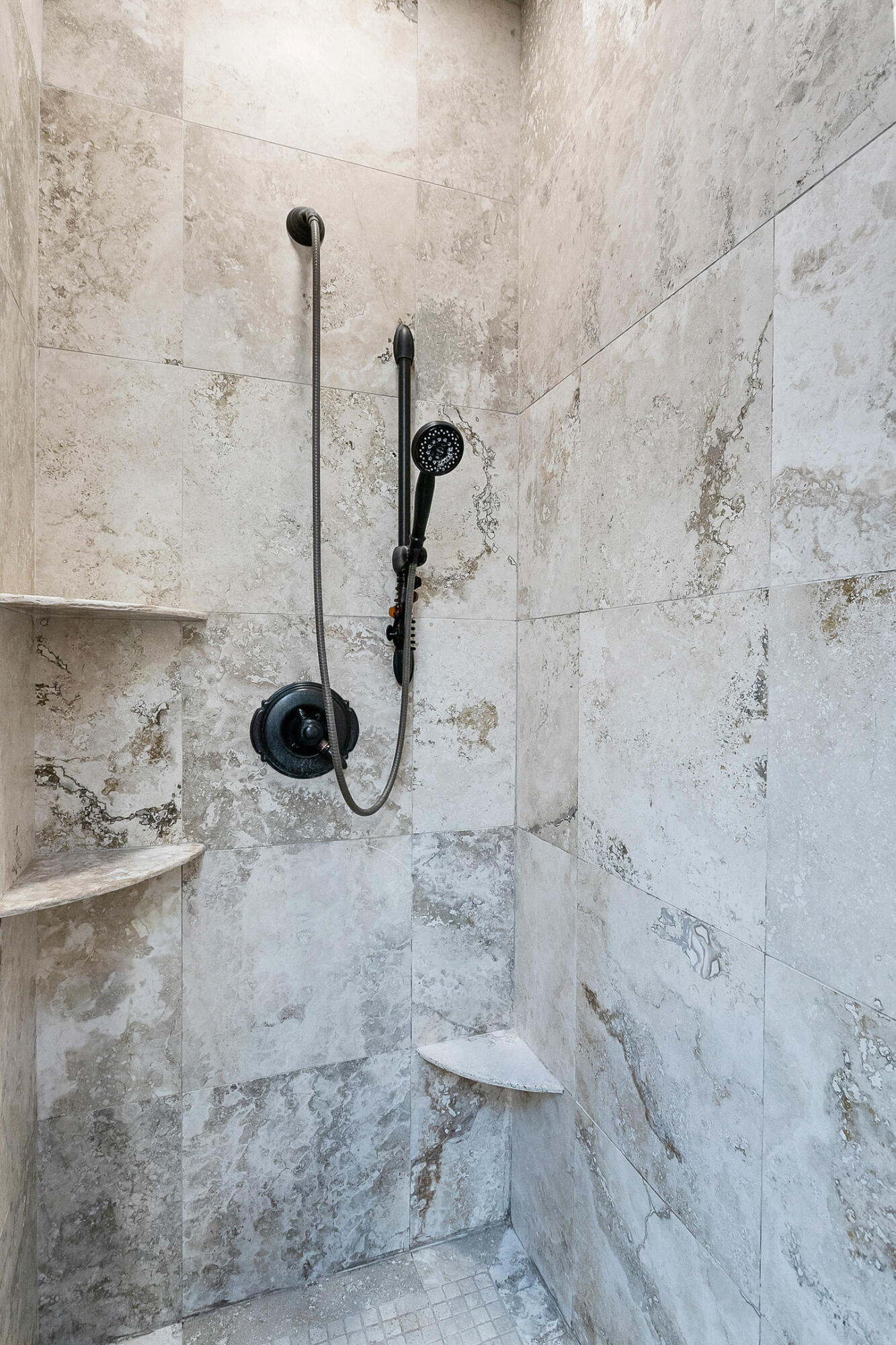 Broken Top - Residential