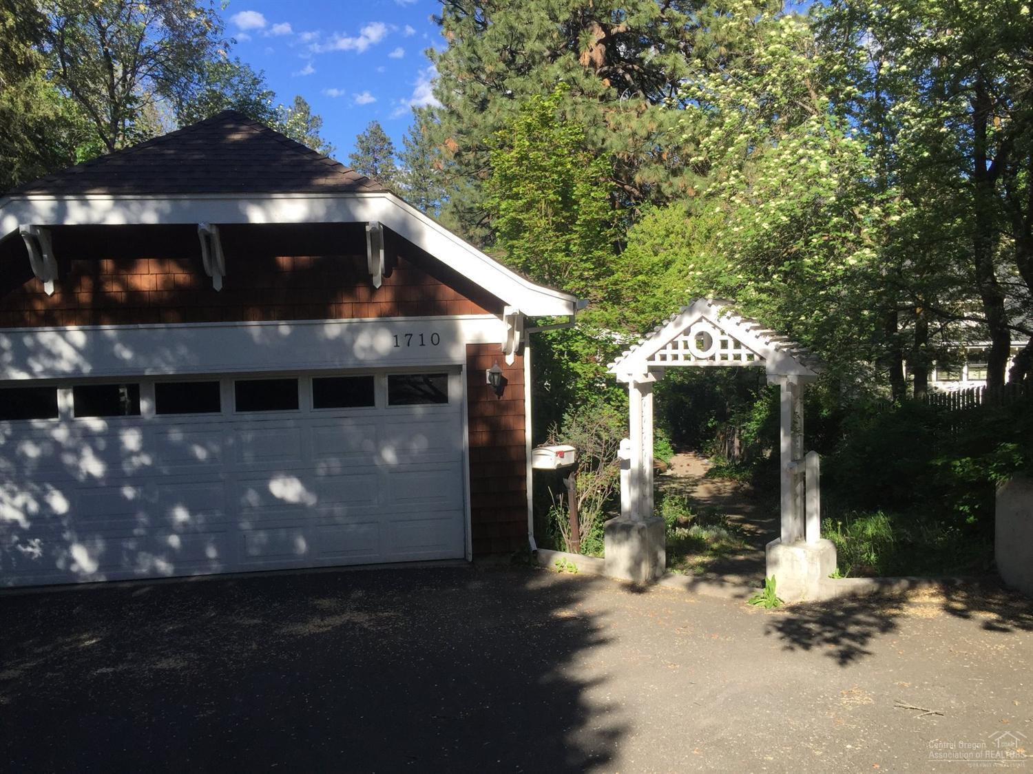 River Terrace - Residential