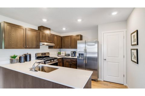 Tiny photo for 51788 Morning Pine Dr Pne, La Pine, OR 97739 (MLS # 220209771)