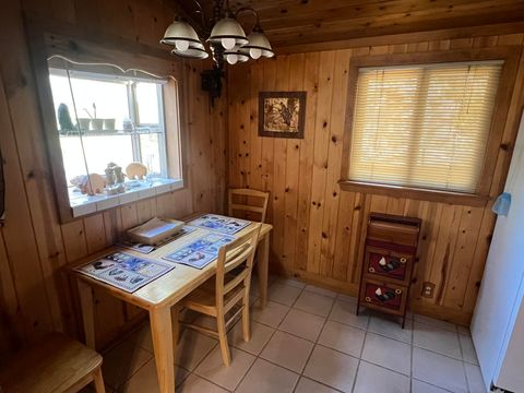 Tiny photo for 107 S 3rd Avenue, Chiloquin, OR 97624 (MLS # 220211036)