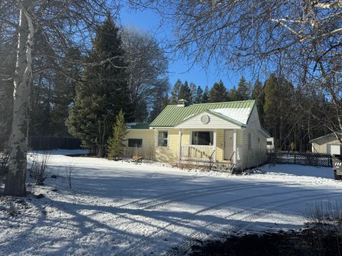 Tiny photo for 135744 Highway 97, Crescent, OR 97733 (MLS # 220213320)