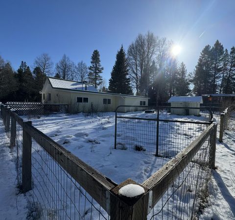 Tiny photo for 135744 Highway 97, Crescent, OR 97733 (MLS # 220213320)