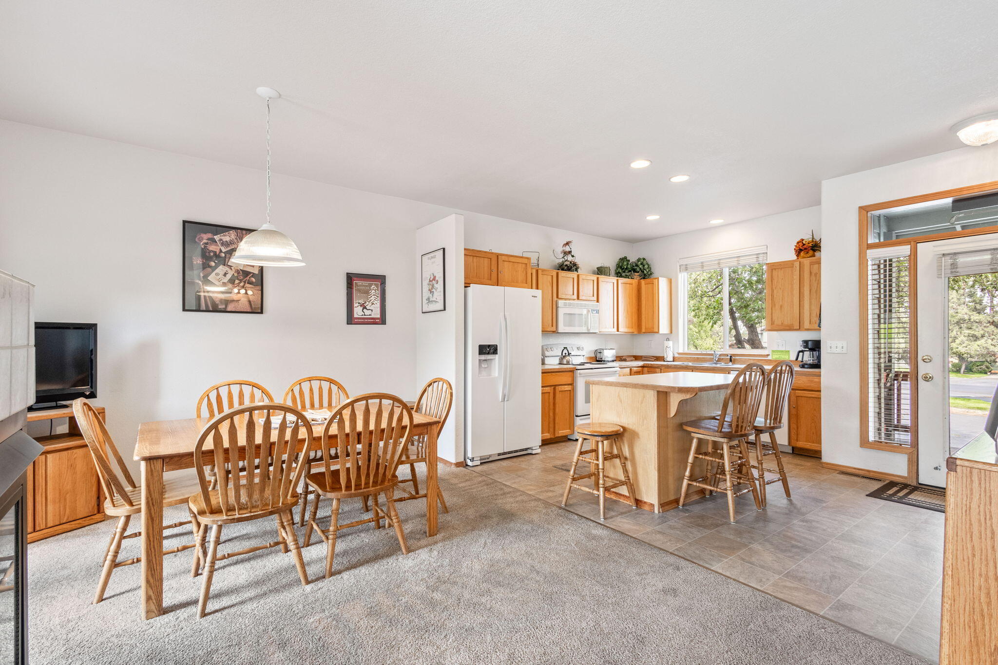 Eagle Crest - Residential