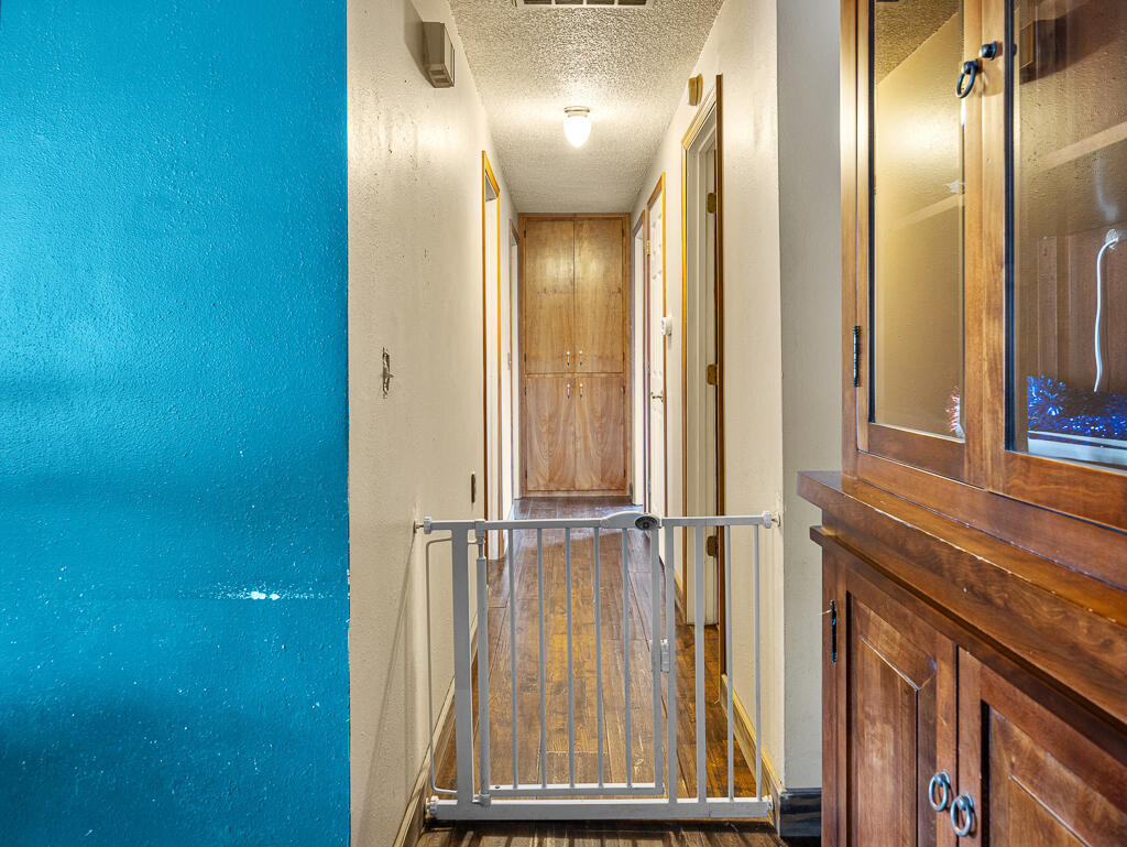 Eastmount - Residential