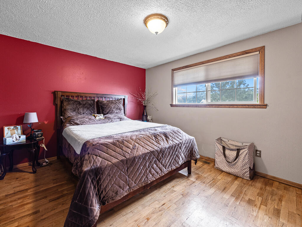 Eastmount - Residential