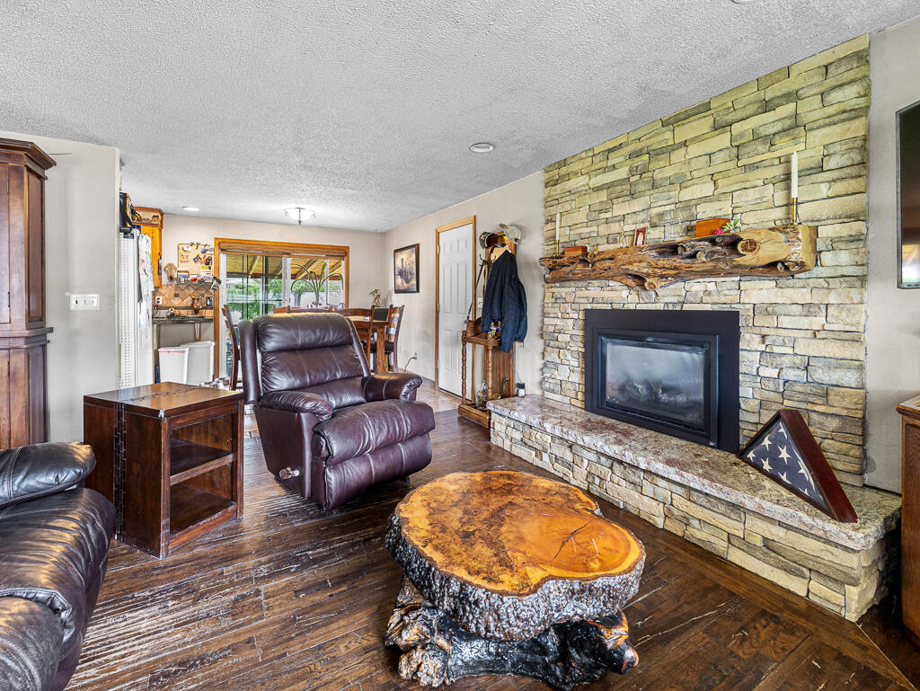 Eastmount - Residential