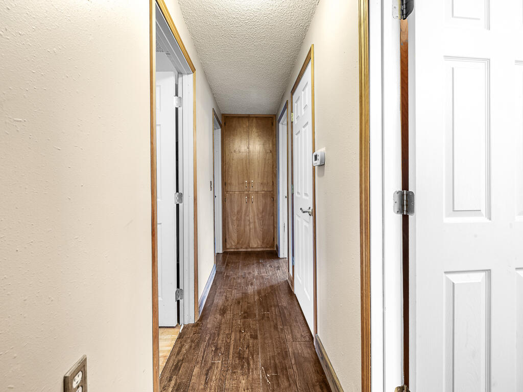 Eastmount - Residential