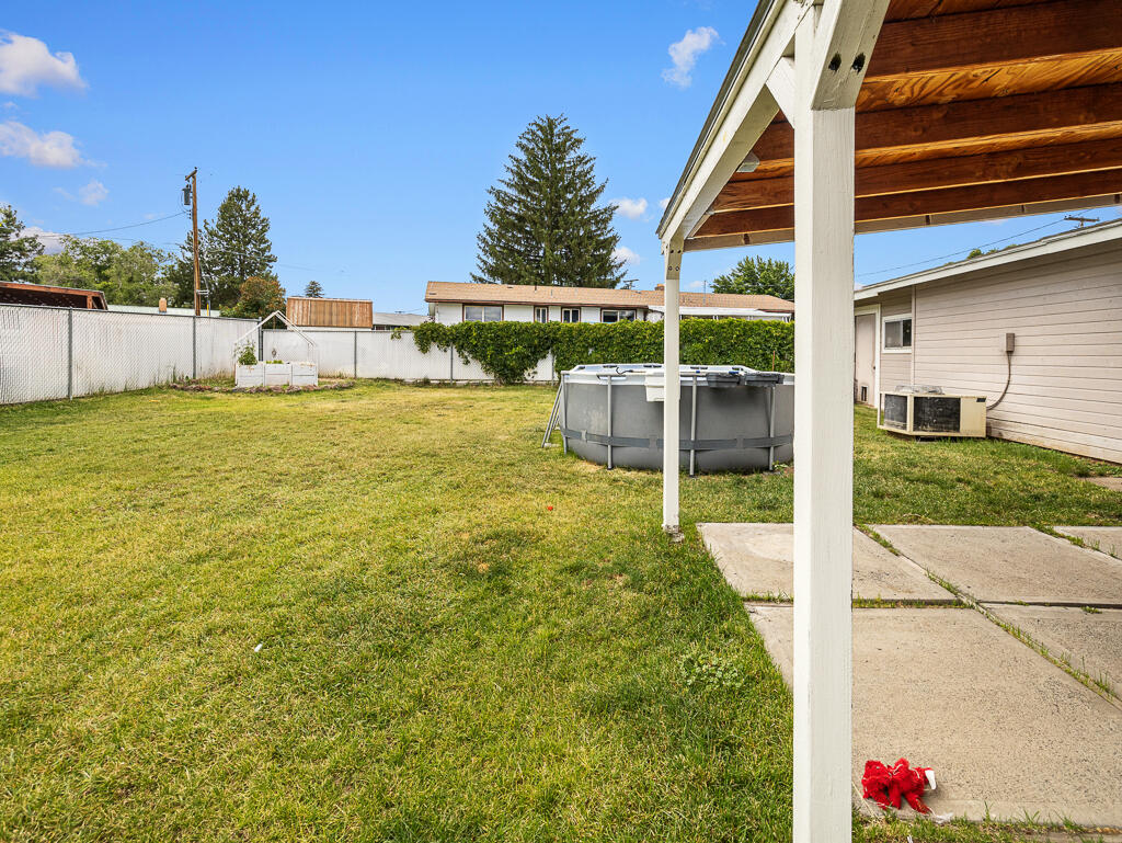 Eastmount - Residential