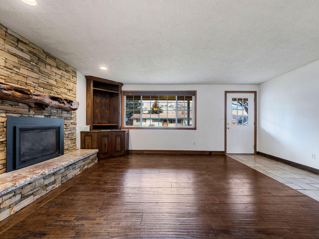 Eastmount - Residential