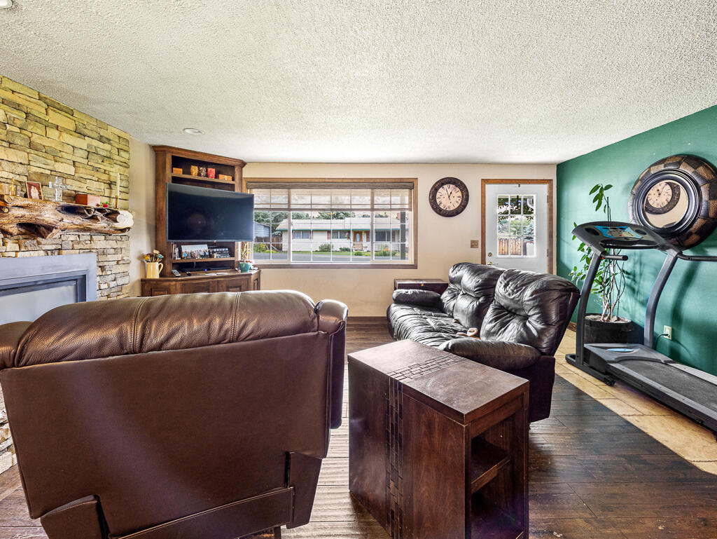 Eastmount - Residential