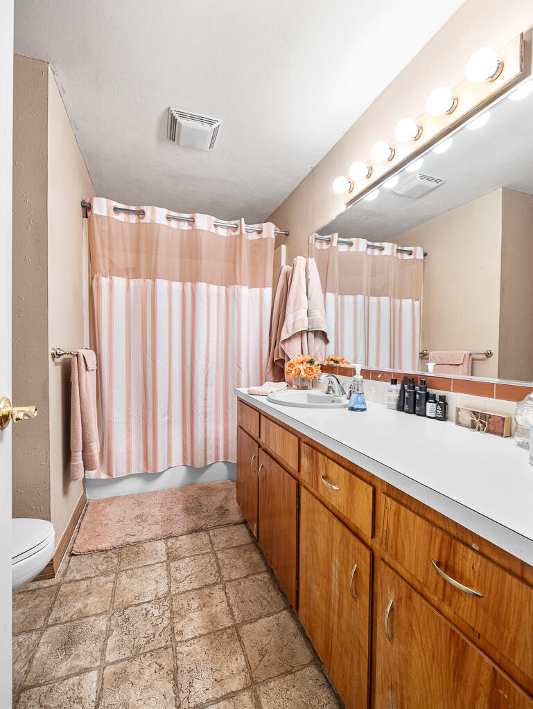 Eastmount - Residential