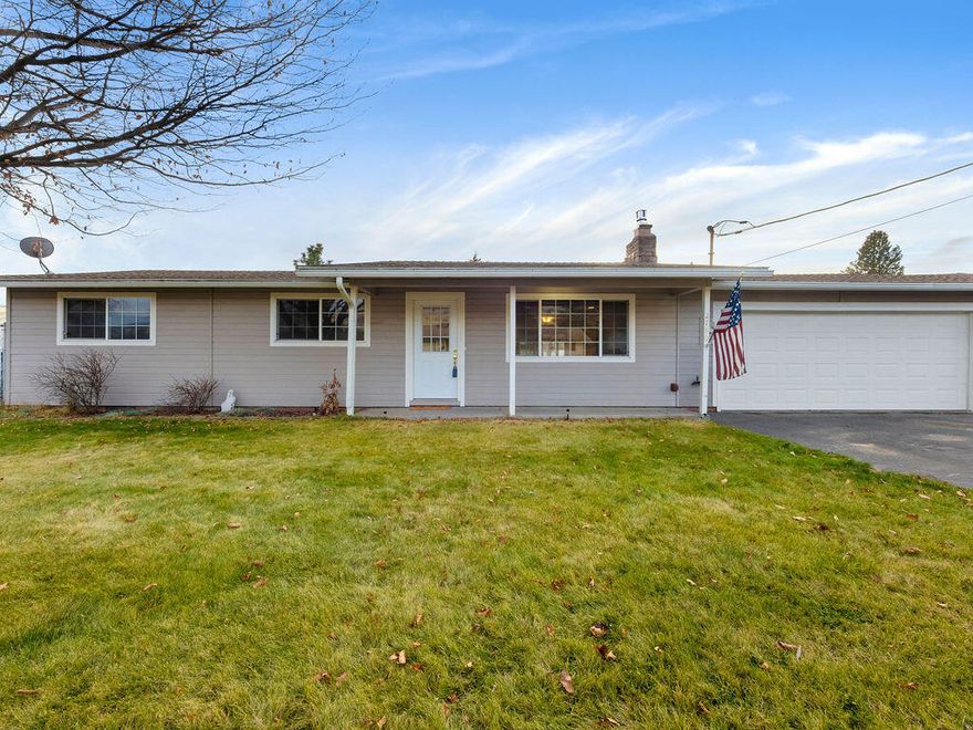 If your dream of a perfect home is single level with RV Parking, a 3 car garage & a huge private backyard... look no further than this wonderful home in East Klamath Falls. This home features a cozy living room with fireplace & a galley kitchen with the dining room right off the patio. Enjoy the 300 days of sunshine that Klamath County provides with the covered patio or out in the spacious yard, with a garden in the corner & room for more. Mature landscaping in the front. The galley kitchen features granite counters & travertine backsplash. All of this, nearby schools, shopping & transportation, just minutes from everything. Klamath County is home to Oregon Institute of Technology, Sky Lakes Medical Center & Kingsley Air Base, not to mention World class fishing & hunting, outdoor activities & access to the famous Crater Lake National Park within an hour away.