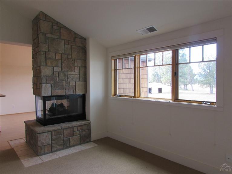 Pine Meadow Vill - Residential